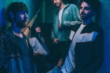 Logo de CHEAP HOUSE Logo de CHEAP HOUSE