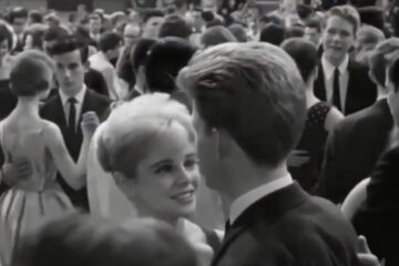 THE WOODEN WOLF THE GHOST