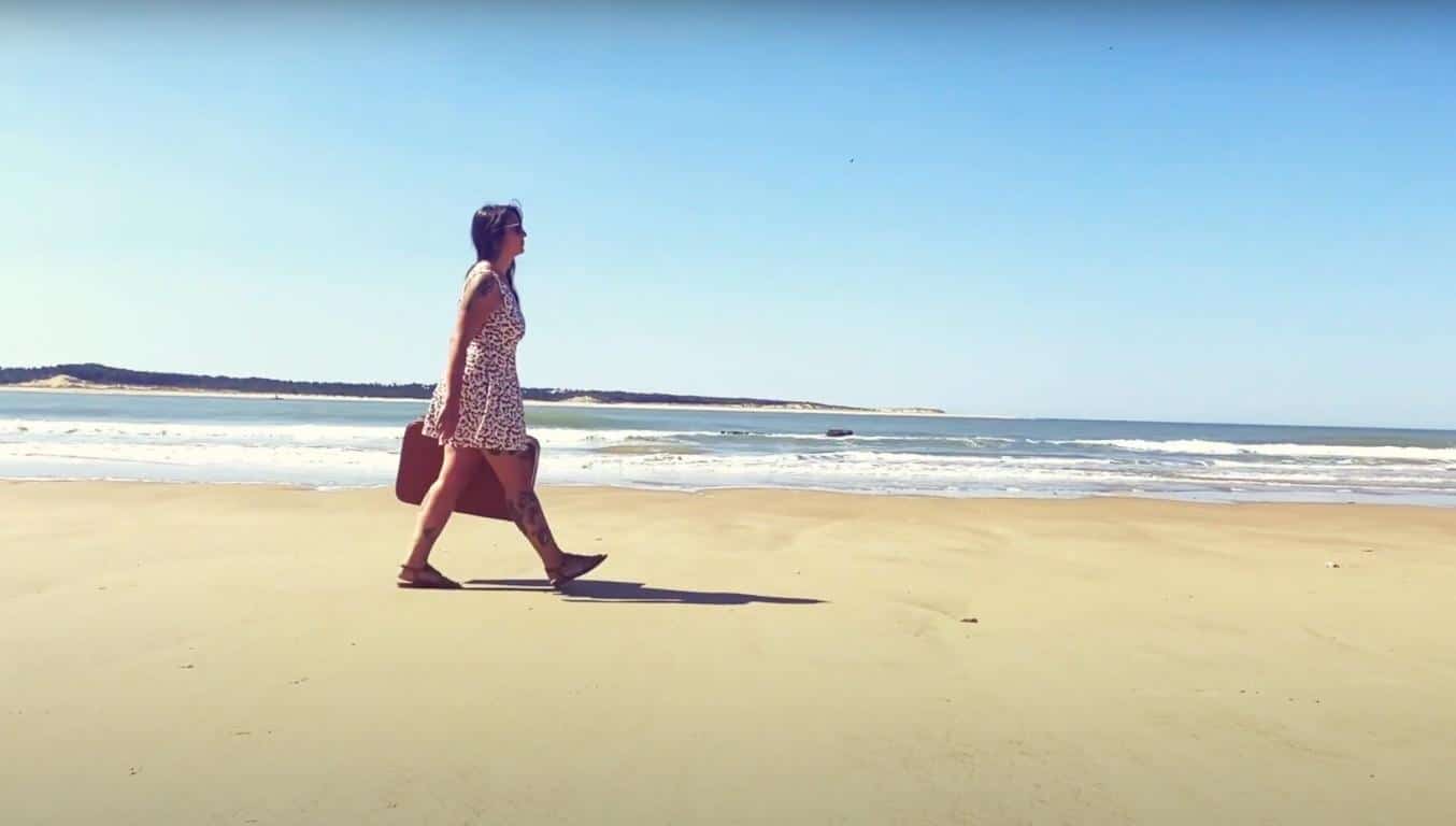 Two Magnets Walkin on a tightrope