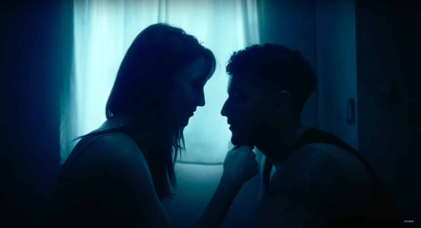 DOXX Une Chose A Te Dir