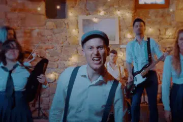 Les Derries The Leprechaun