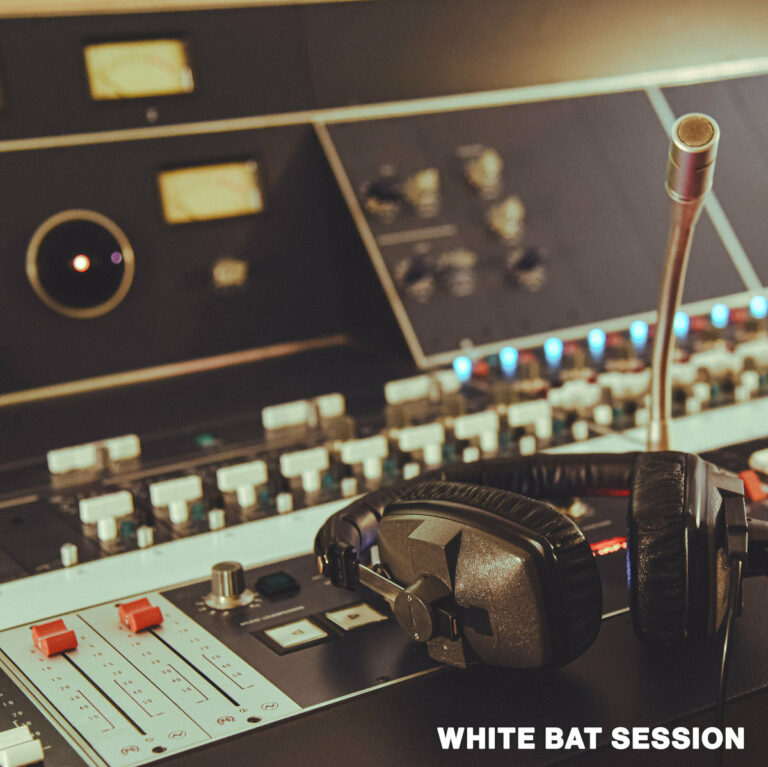 Fincher White Bat Session