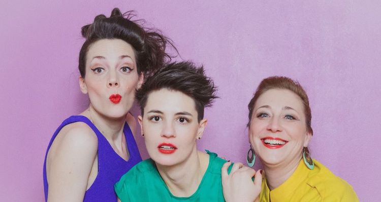 the cracked cookies.jpg